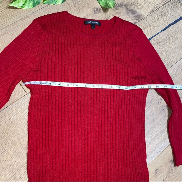 St. John Ribbed Sweater 3/4 sleeve - Picture 4 of 7